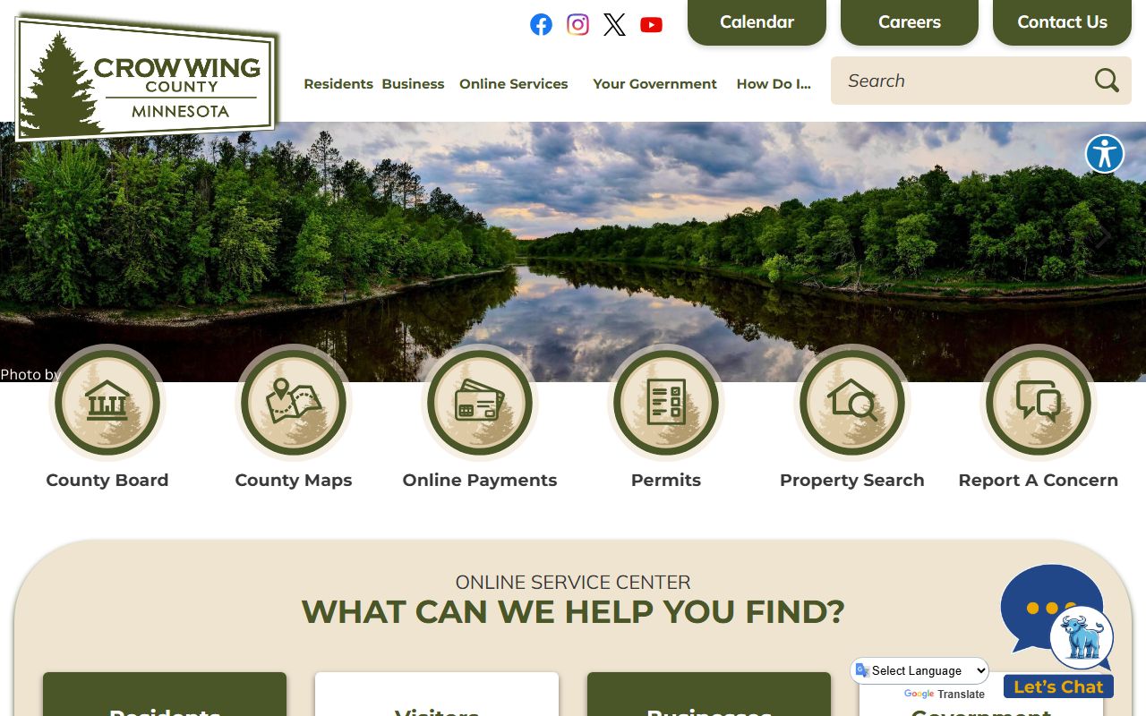 Crow Wing County homepage with links to county departments and records resources